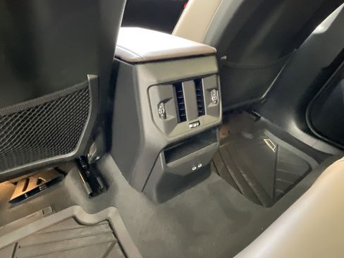 New 2026 BMW X3 xDrive30 w/ Premium Package image 25