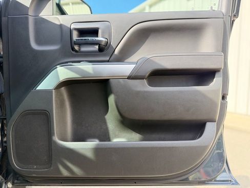 Used 2017 Chevrolet Silverado 1500 LT w/ All Star Edition AWD/4WD image 17
