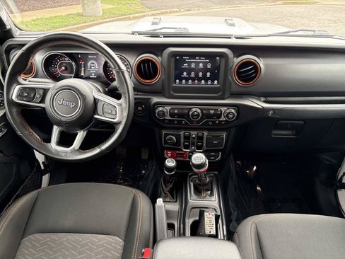 Used 2021 Jeep Gladiator Mojave w/ LED Lighting Group AWD/4WD image 28