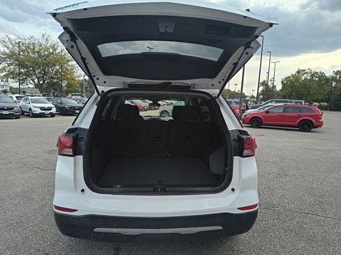 Used 2022 Chevrolet Equinox LT AWD/4WD image 14