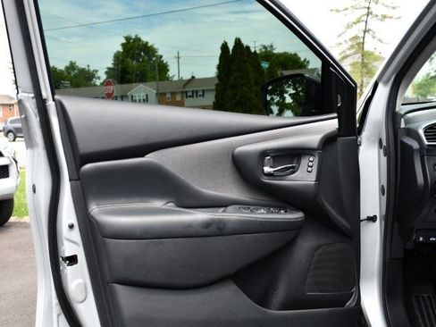 Used 2022 Nissan Murano SL w/ Cargo Package image 12