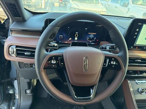 New 2026 Lincoln Aviator Reserve image 24