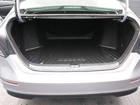 Used 2024 Honda Accord Sport image 14