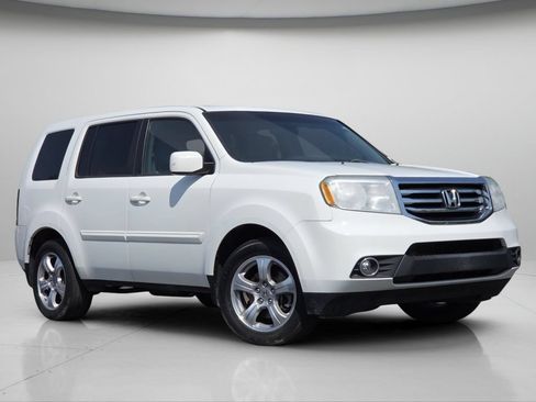 Used 2013 Honda Pilot EX image 2