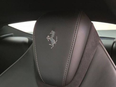 Used 2022 Ferrari Roma RWD image 35
