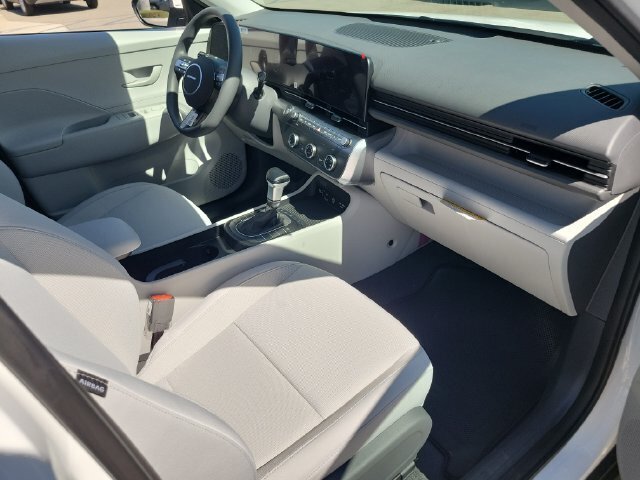 New 2026 Hyundai Kona SE FWD image 20