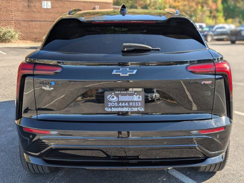 Used 2024 Chevrolet Blazer EV RS image 8