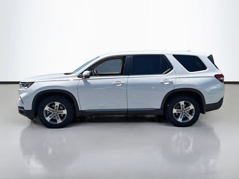Used 2025 Honda Pilot EX-L image 9