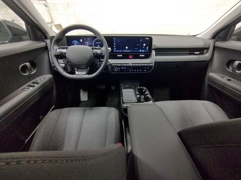 Certified 2026 Hyundai Ioniq 5 SE RWD image 34