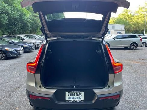 Certified 2023 Volvo XC40 Recharge Ultimate AWD/4WD image 16
