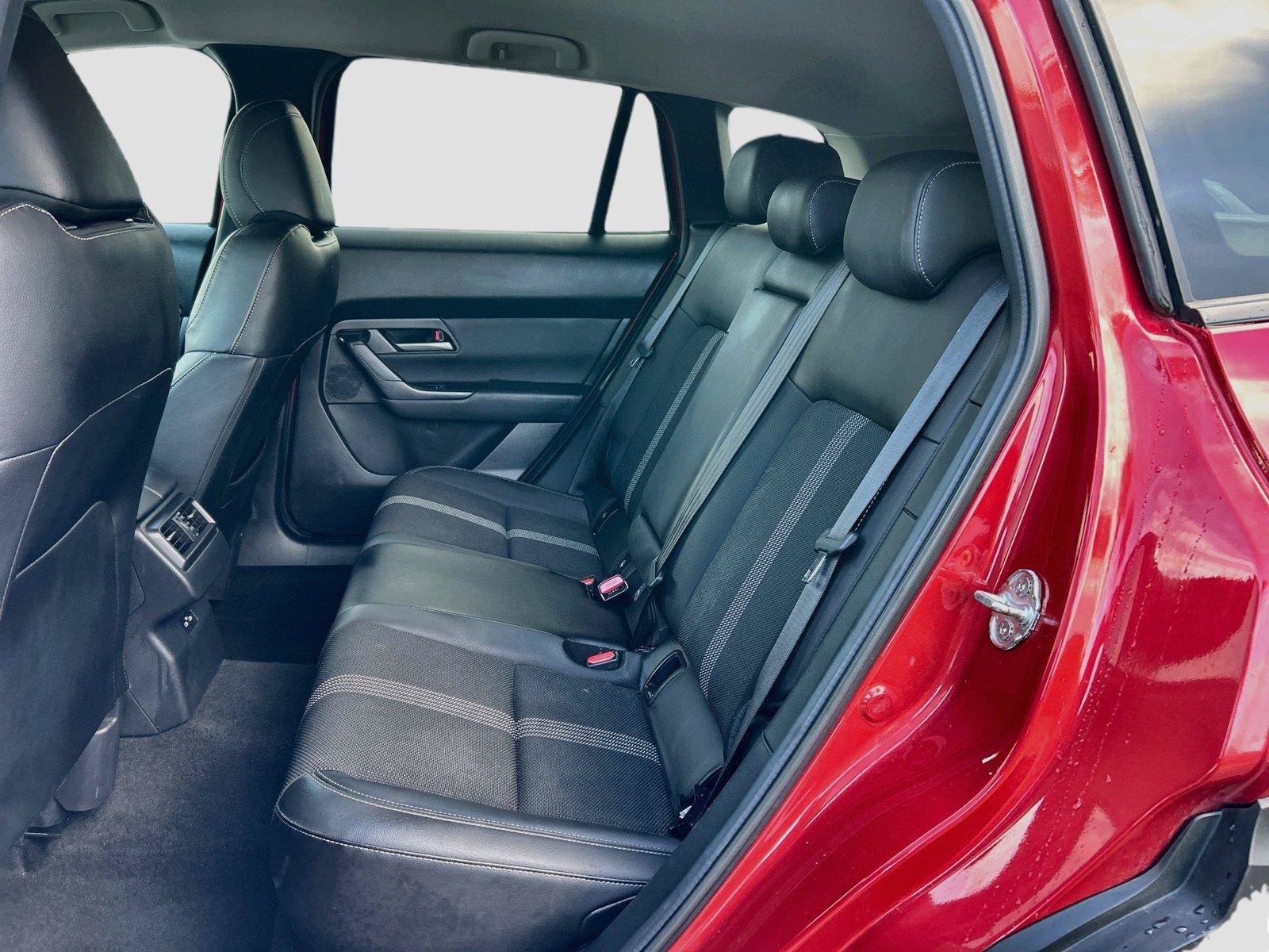 Used 2025 MAZDA CX-50 AWD 2.5 S w/ Preferred Package image 22