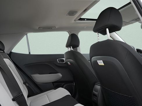 New 2026 Hyundai Venue SEL FWD image 14