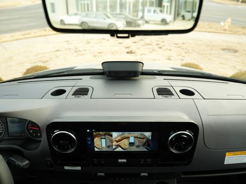 New 2026 Mercedes-Benz Sprinter 2500 image 23