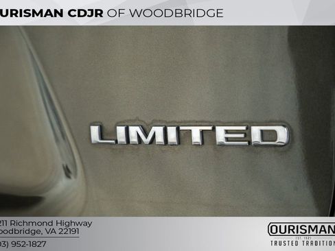 Used 2019 Jeep Cherokee Limited w/ Trailer Tow Group image 9