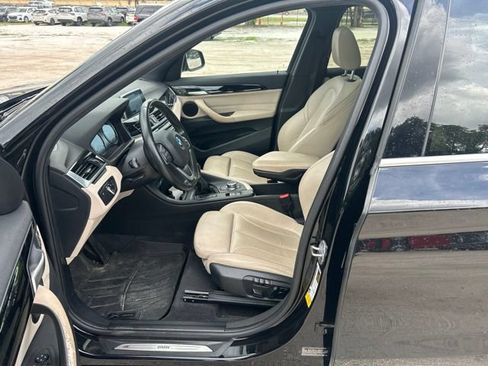 Used 2018 BMW X1 sDrive28i FWD image 5