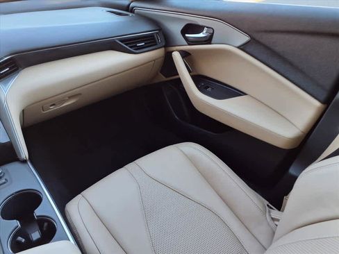 Certified 2022 Acura TLX w/ Technology Package image 9