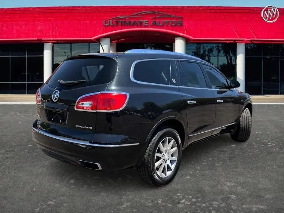 Used 2015 Buick Enclave Leather FWD image 3