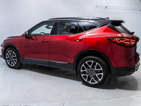 Used 2025 Chevrolet Blazer RS w/ Driver Confidence II Package image 2