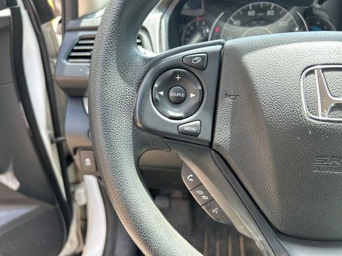 Used 2016 Honda CR-V LX image 19