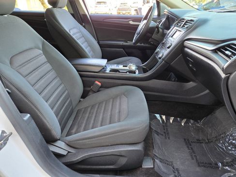 Used 2018 Ford Fusion S w/ Equipment Group 101A image 13