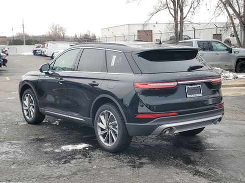 New 2026 Lincoln Corsair Premiere image 3