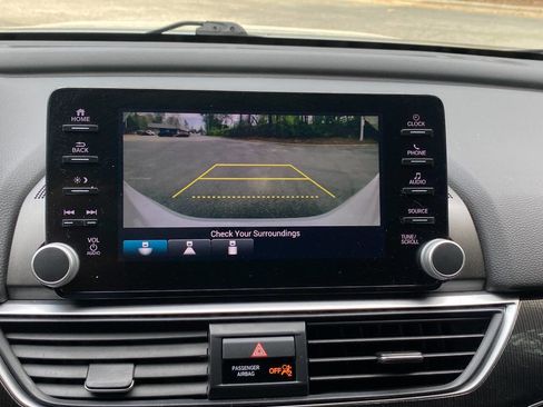 Used 2020 Honda Accord Sport image 27