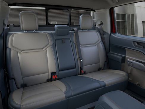 New 2025 Ford Maverick Lariat image 11