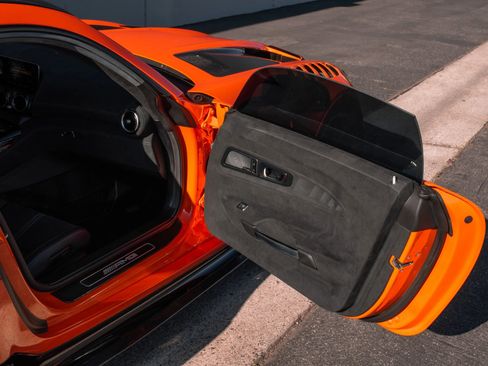 Used 2021 Mercedes-Benz AMG GT Black Series image 29