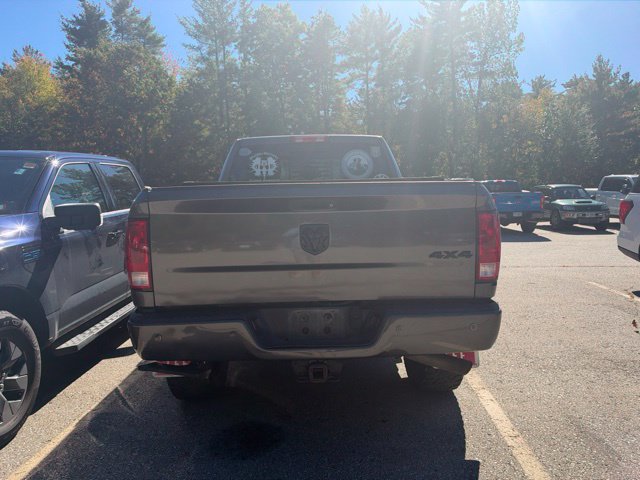 Used 2018 RAM 2500 Big Horn w/ Sport Appearance Group AWD/4WD image 5