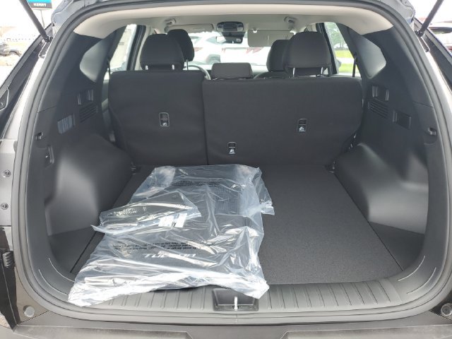 New 2026 Hyundai Tucson Blue SE AWD/4WD image 9