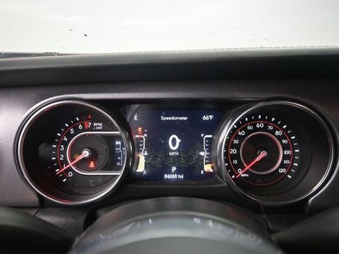 Used 2021 Jeep Gladiator Mojave AWD/4WD image 23