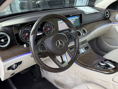 Used 2018 Mercedes-Benz E 300 image 19