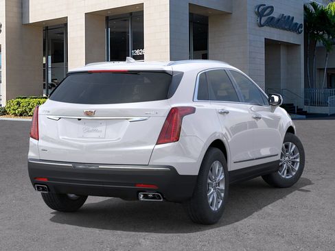 New 2026 Cadillac XT5 Luxury w/ LPO, Floor Liner Package image 4