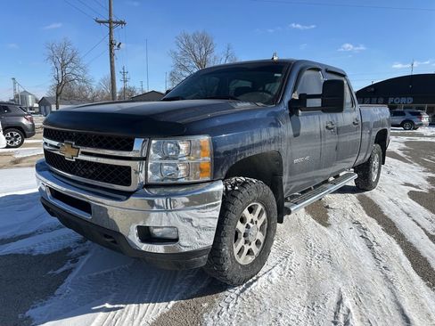 Used 2012 Chevrolet Silverado 2500 LT w/ Interior Plus Package image 18