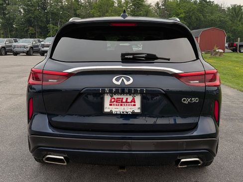 Used 2019 INFINITI QX50 Essential w/ Premium Heat Package AWD/4WD image 9