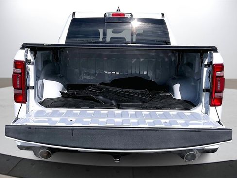 Certified 2022 RAM 1500 Laramie image 25