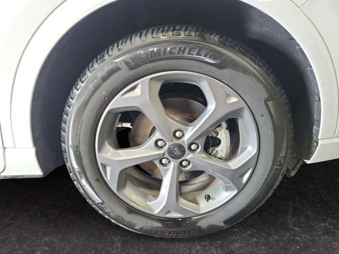 Used 2023 Ford Escape ST-Line image 28