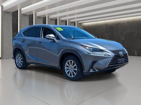 Used 2019 Lexus NX 300 FWD image 8
