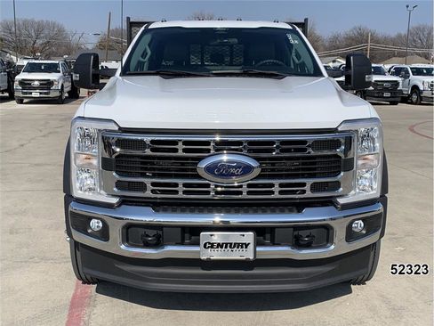 Used 2024 Ford F550 Crew Cab image 10