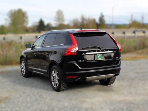 Used 2016 Volvo XC60 T5 Premier image 5