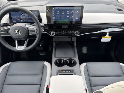 New 2026 Honda Prologue Touring image 13