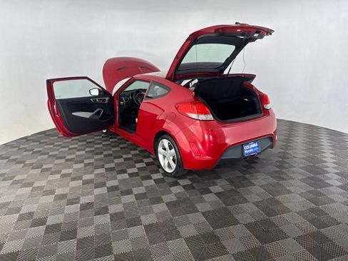 Used 2014 Hyundai Veloster FWD image 20