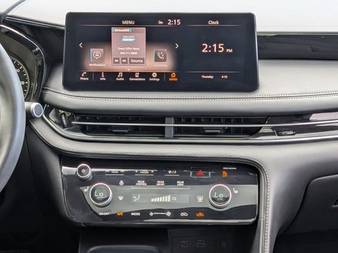 Used 2025 INFINITI QX60 Pure image 28