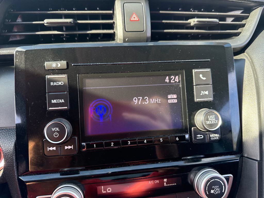 Used 2019 Honda Insight LX image 27