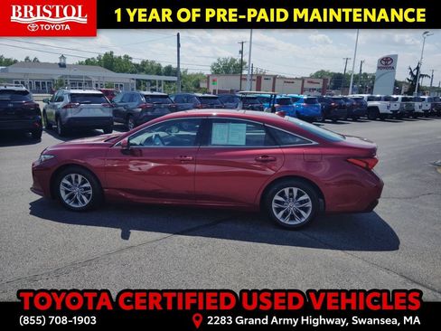 Certified 2022 Toyota Avalon XLE FWD image 4