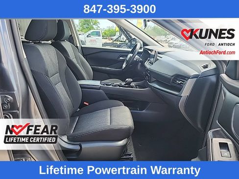 Used 2025 Nissan Rogue SV AWD/4WD image 49