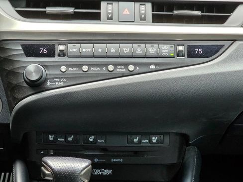 Used 2019 Lexus ES 350 F Sport w/ Accessory Package 2 FWD image 30