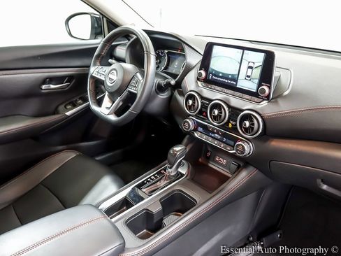 Used 2024 Nissan Sentra SR w/ SR Premium Package image 25