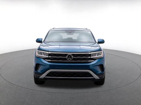 Used 2026 Volkswagen Atlas Cross Sport SE AWD/4WD image 2