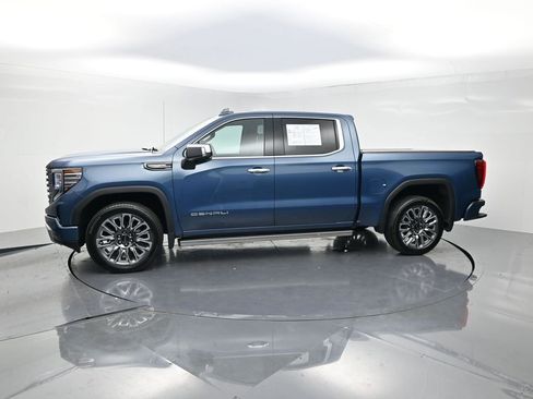 Used 2025 GMC Sierra 1500 Denali Ultimate AWD/4WD image 3